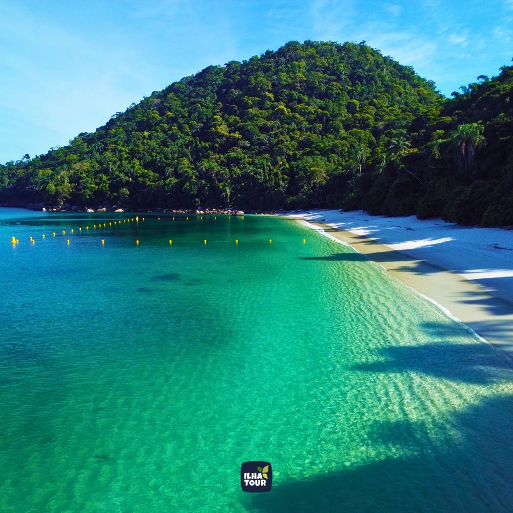 Águas Cristalinas - Passeio de Lancha Privado — passeio de lancha em Ilha Grande